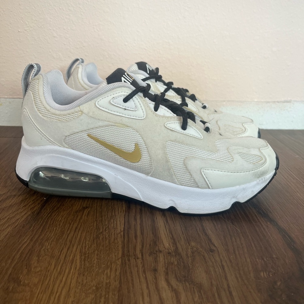 Nike Air Max 200